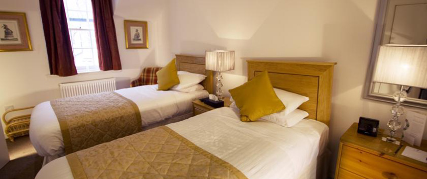 Royal Scotts Club Twin