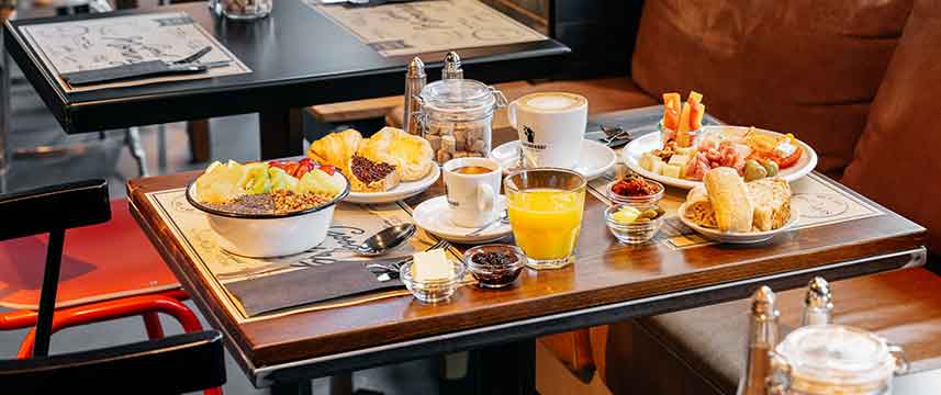 Ruby Emma Amsterdam - Breakfast Ruby Emma Amsterdam - Breakfast