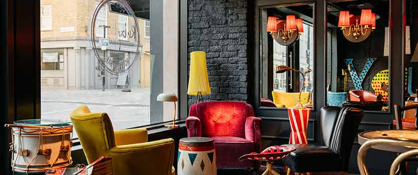Ruby Lucy Hotel London - Bar Seating Ruby Lucy Hotel London - Bar Seating