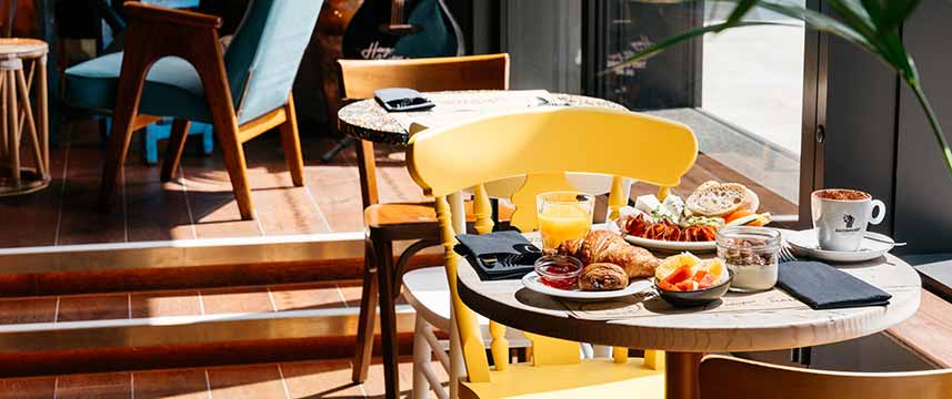 Ruby Zoe Hotel - Breakfast Ruby Zoe Hotel - Breakfast