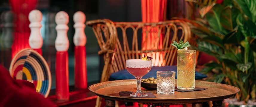 Ruby Zoe Hotel - Evening Cocktails Ruby Zoe Hotel - Evening Cocktails