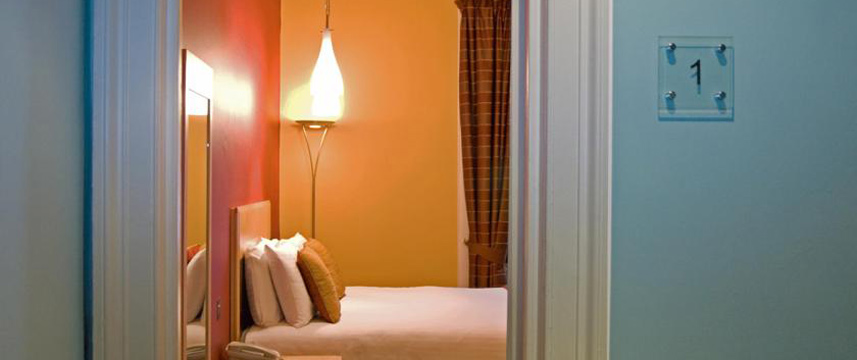 Salisbury Green - Bedroom Side Salisbury Green - Bedroom Side