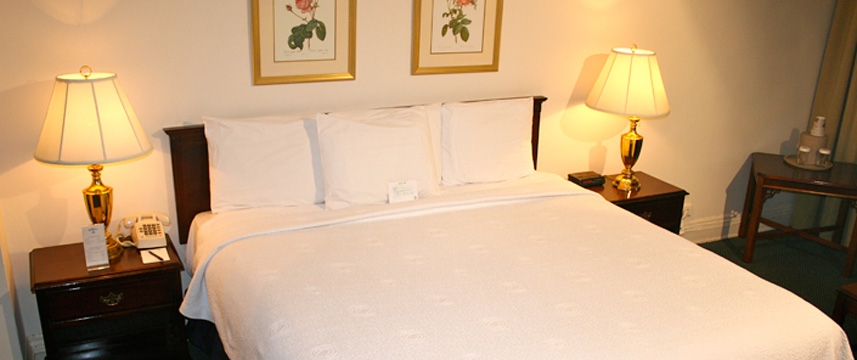 Salisbury Hotel - Double Room Salisbury Hotel - Double Room