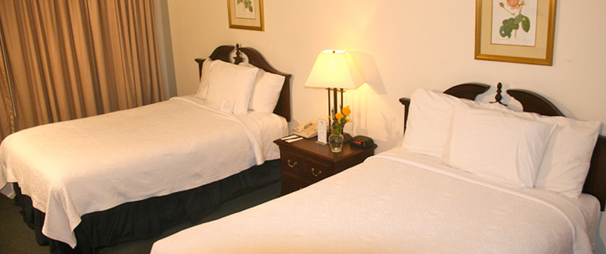 Salisbury Hotel - Twin Room