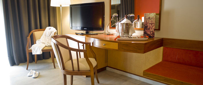 San Sebastian Playa - Desk