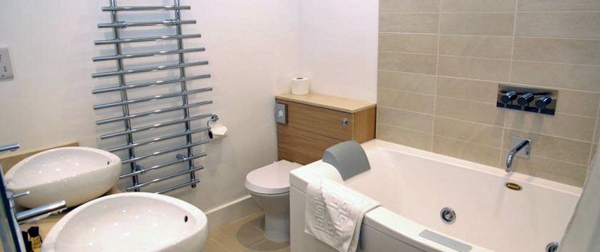 St Michaels Hotel - Bathroom St Michaels Hotel - Bathroom