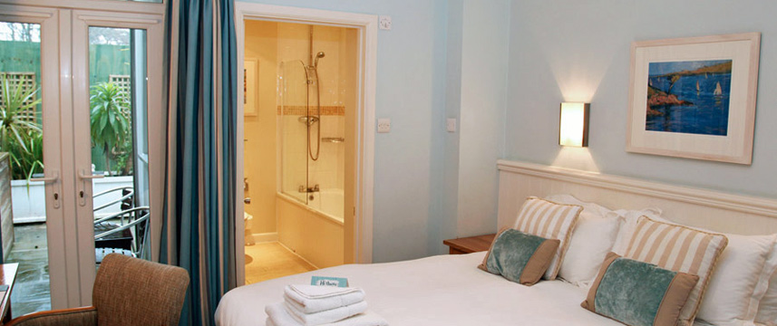 St Michaels Hotel - Standard Room St Michaels Hotel - Standard Room