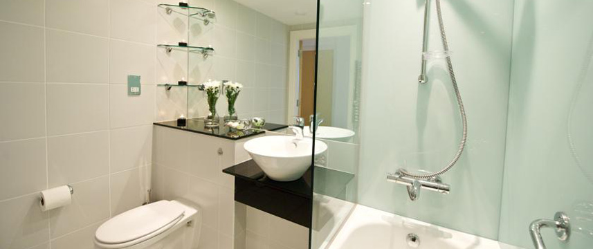 StayManchester Laystall Apartments - Bathroom StayManchester Laystall Apartments - Bathroom