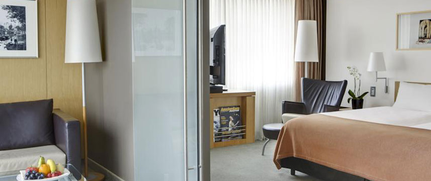 Steigenberger Junior Suite Bedroom