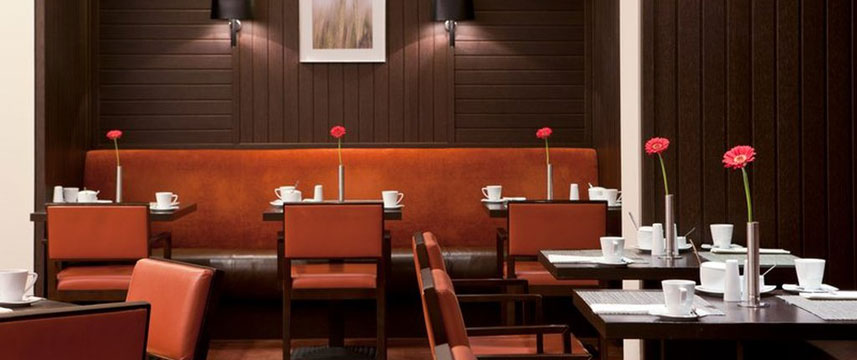 Steigenberger Restaurant Seating