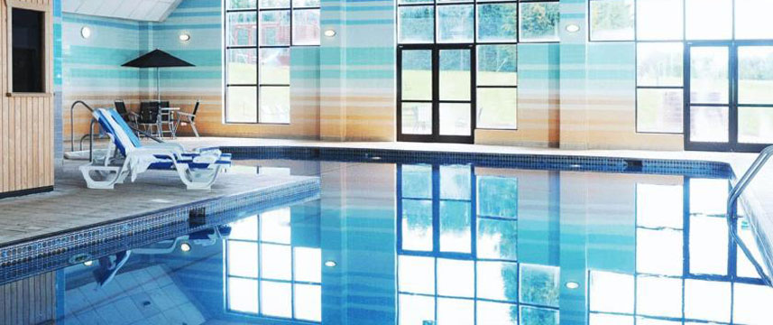 Stratford Manor QHotels Pool