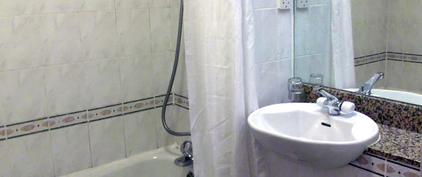 Swallow Hotel - Bathroom Swallow Hotel - Bathroom