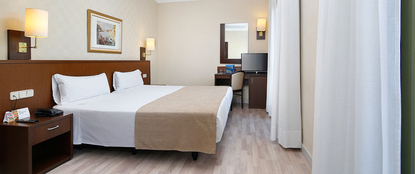 Taber Hotel - Double Bedroom Taber Hotel - Double Bedroom