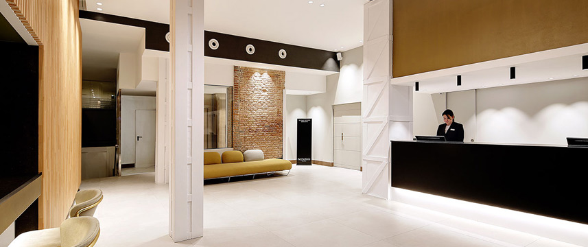 Taber Hotel - Lobby Taber Hotel - Lobby