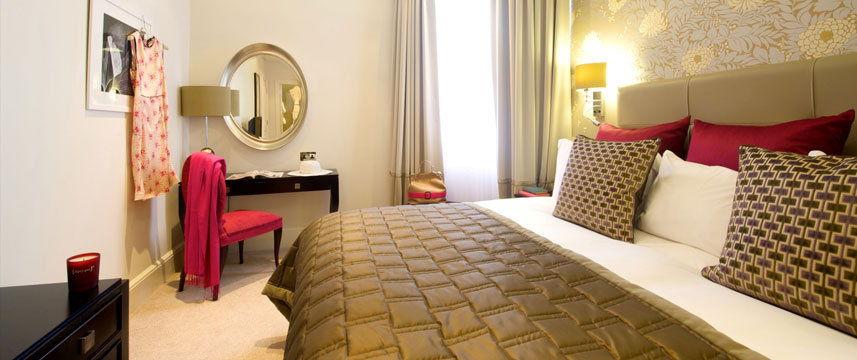 Taj 51 Buckingham Gate - Double Bedroom