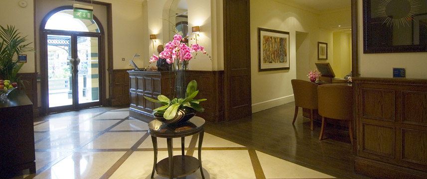 Taj 51 Buckingham Gate - Lobby