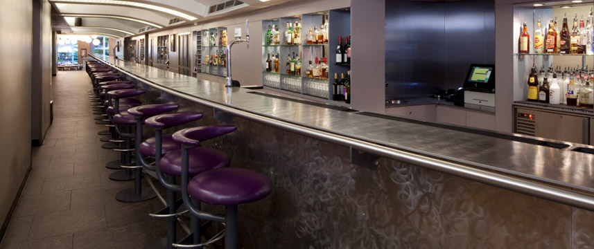 Taj 51 Buckingham Gate - Zander Bar