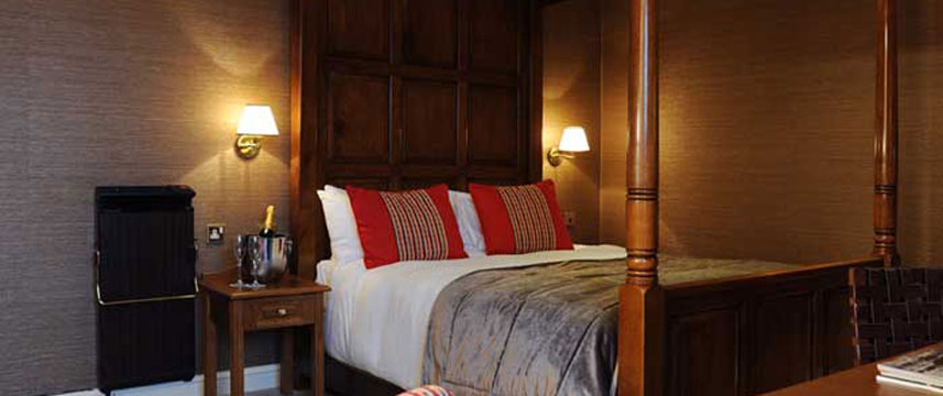 Tankersley Manor Hotel Feature Room