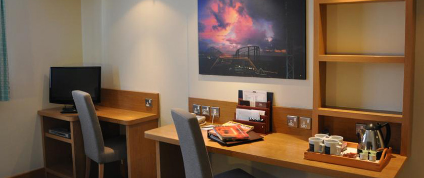 The Big Blue Hotel at Pleasure Beach - Resort Desk Area The Big Blue Hotel at Pleasure Beach - Resort Desk Area