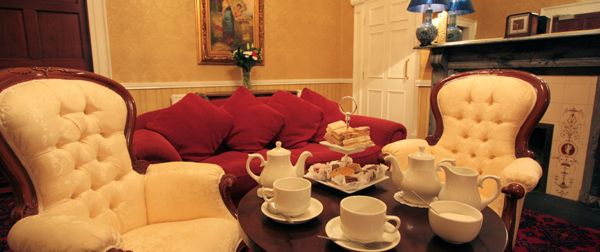 The Castle Hotel - Sitting Room The Castle Hotel - Sitting Room