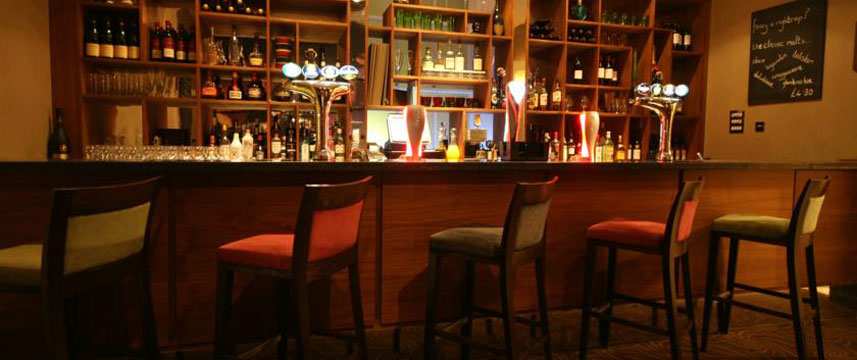 The Churchill Hotel - Bar