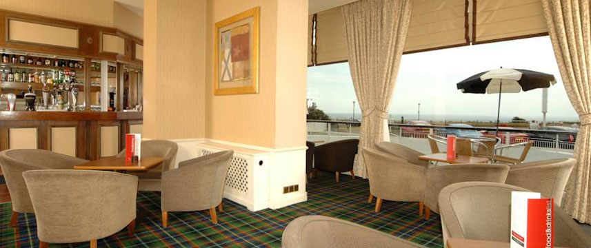 The Cliffeside Hotel Bar Area The Cliffeside Hotel Bar Area