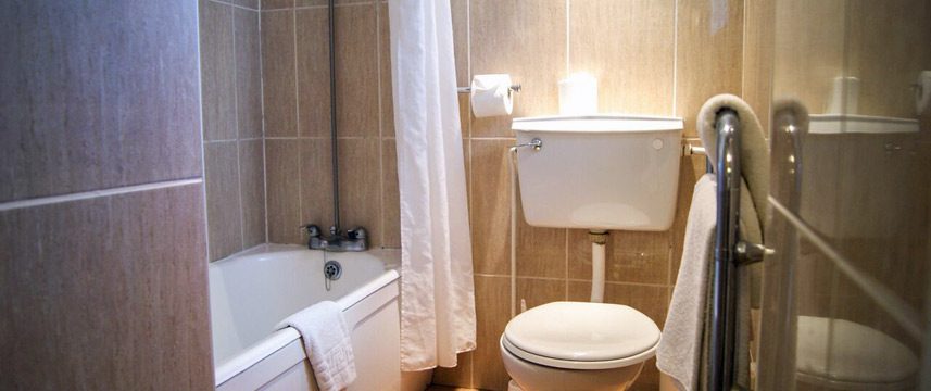 The Cliffeside Hotel Bathroom The Cliffeside Hotel Bathroom