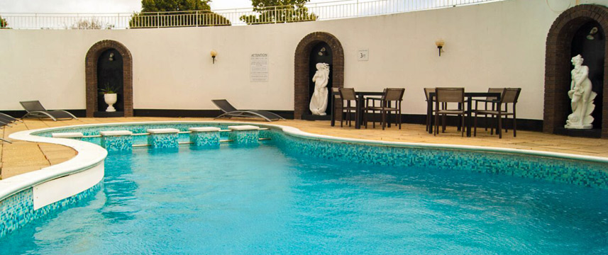 The Cliffeside Hotel Pool The Cliffeside Hotel Pool