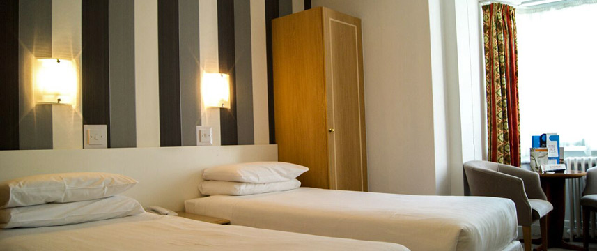 The Cliffeside Hotel - Twin Room