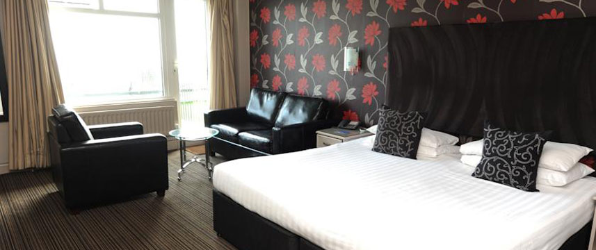 The Cumberland - Hotel Room