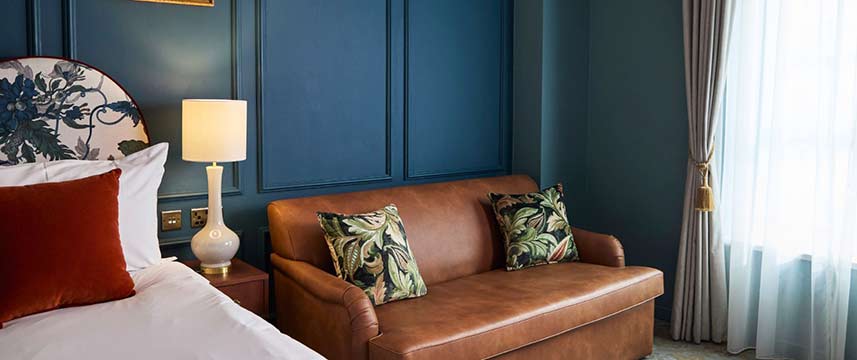 The Francis Hotel - Comfy Family Room The Francis Hotel - Comfy Family Room