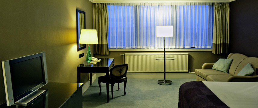 The George - Premium Deluxe Bedroom