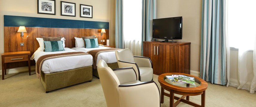 The Grand York - Classic Twin Beds The Grand York - Classic Twin Beds