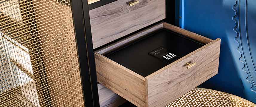 The Halyard Liverpool Laptop Safe The Halyard Liverpool Laptop Safe