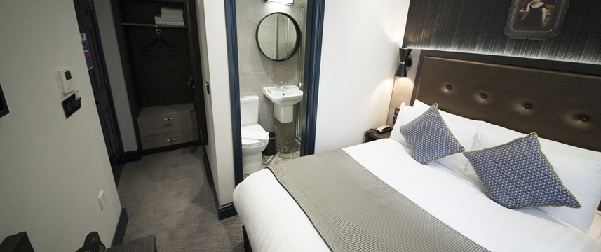 The House of Toby London - Deluxe Double Room