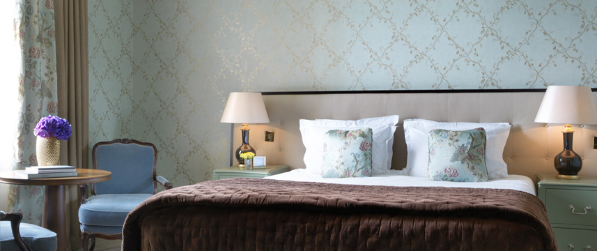 The Kensington - Deluxe Bedroom The Kensington - Deluxe Bedroom