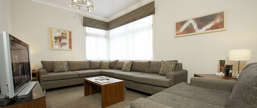 The Knight Residence - Lounge The Knight Residence - Lounge