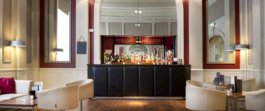 The Met - Bar