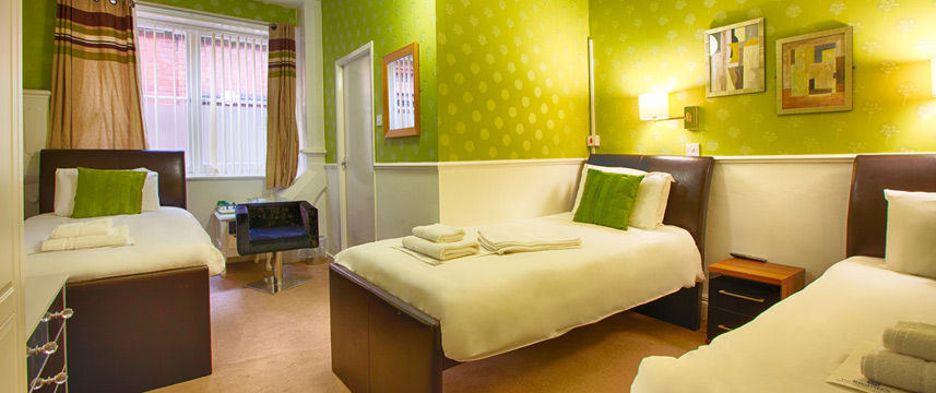 The Mitre Hotel - Triple Room The Mitre Hotel - Triple Room