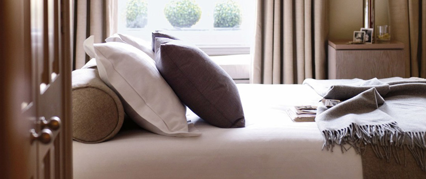 The Old Bank Hotel - Bedroom Side View The Old Bank Hotel - Bedroom Side View