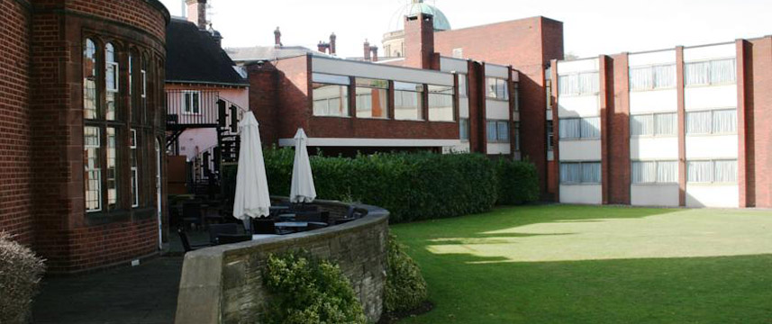 The Plough and Harrow Hotel - Gardens The Plough and Harrow Hotel - Gardens