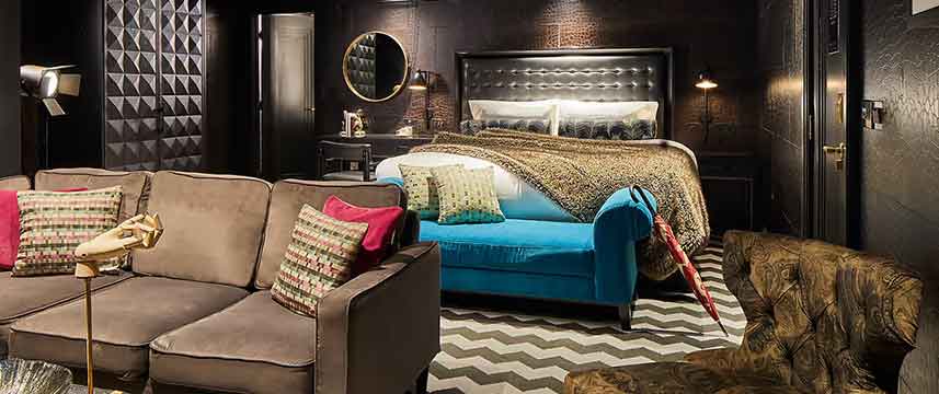 The Rex - Inner Sanctum Suite Bed The Rex - Inner Sanctum Suite Bed