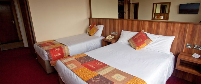 The West County Hotel - Triple Beds