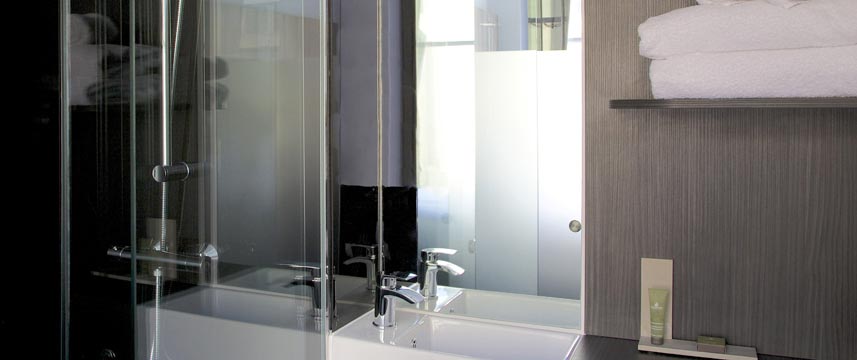 The Z Hotel Shoreditch - Z Double Bathroom
