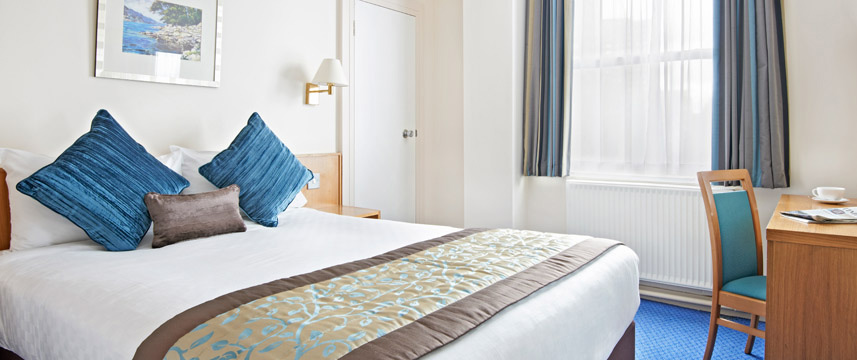 Thistle Barbican Standard Double Bedroom