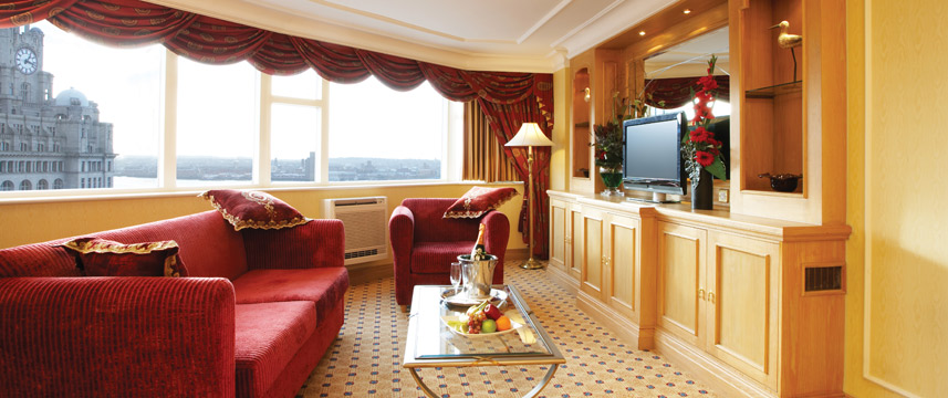 Thistle Liverpool Junior Suite Lounge