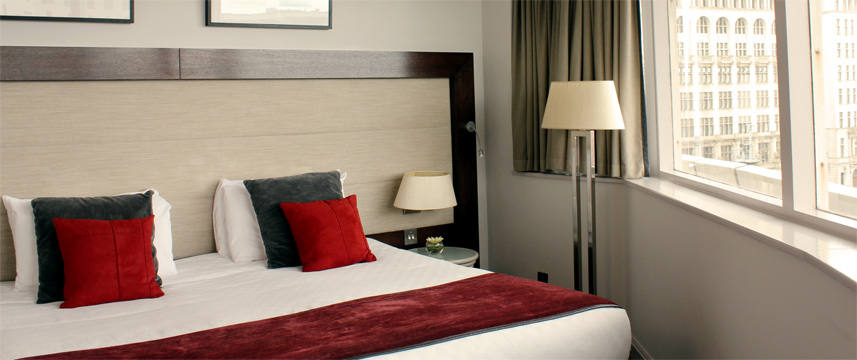 Thistle Liverpool Standard Room