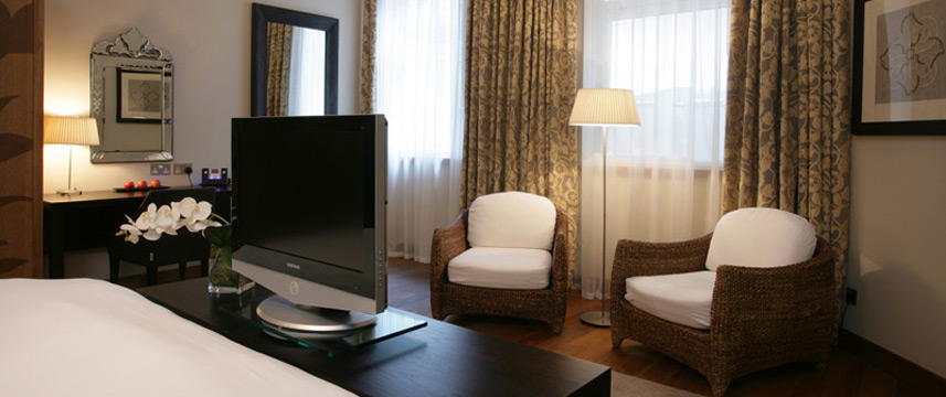 Tigerlily - Luxery Double Seating Tigerlily - Luxery Double Seating