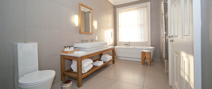 Tigerlily - Suite Bathroom Tigerlily - Suite Bathroom