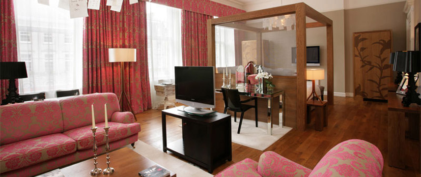 Tigerlily - Suite Georgian Tigerlily - Suite Georgian